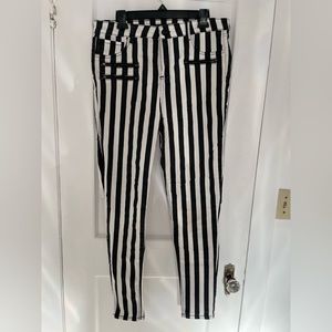 Hot Topic Black and White Striped Skinny Jeans
